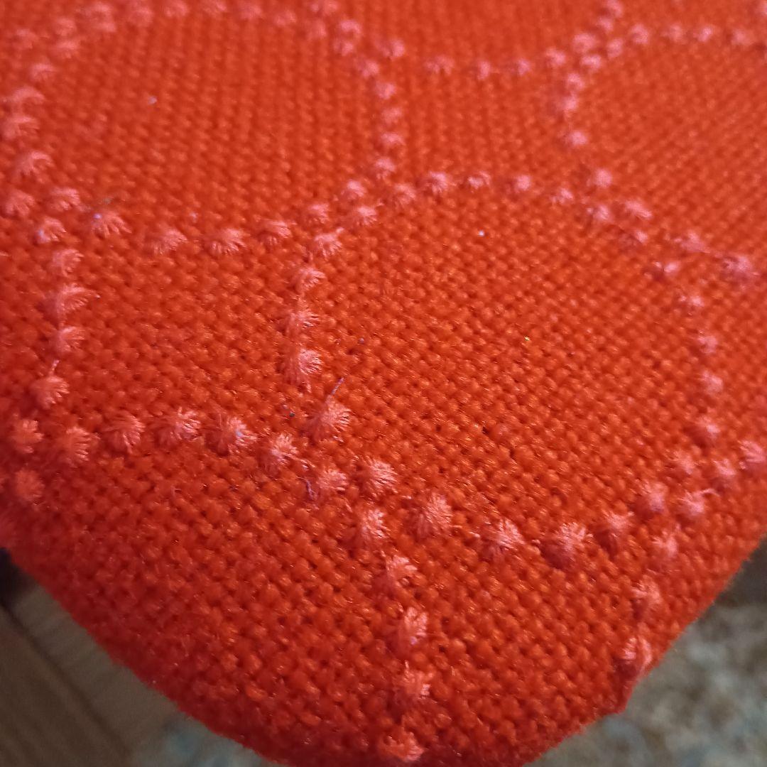 ラビーダオリジナルスツール　ミナペルホネン 赤　椅子　チェア