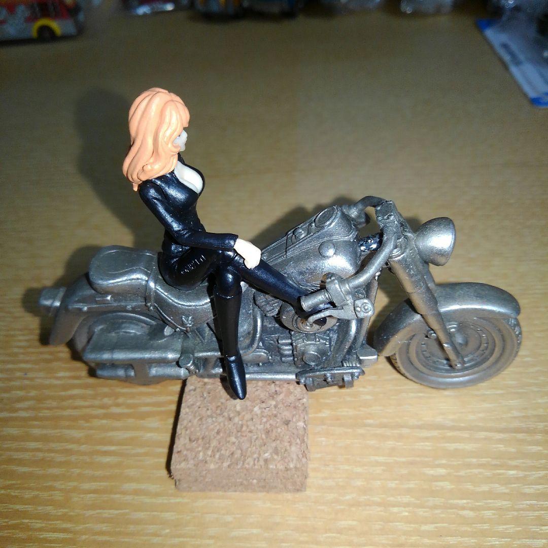 峰不二子(DyDo)⭐Harley-Davidson 車種名不明(修理痕あり)