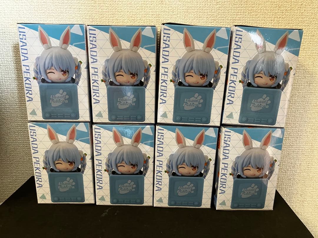 ホロライブ　ひっかけフィギュア　兎田ぺこら　8体セット