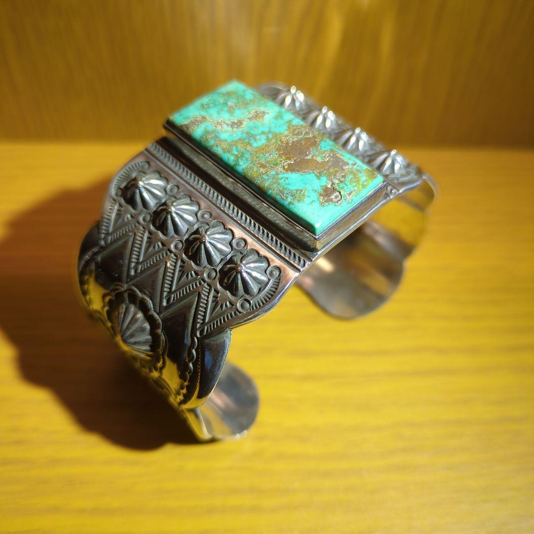 エディソン・サンディ・スミス バングル　navajo