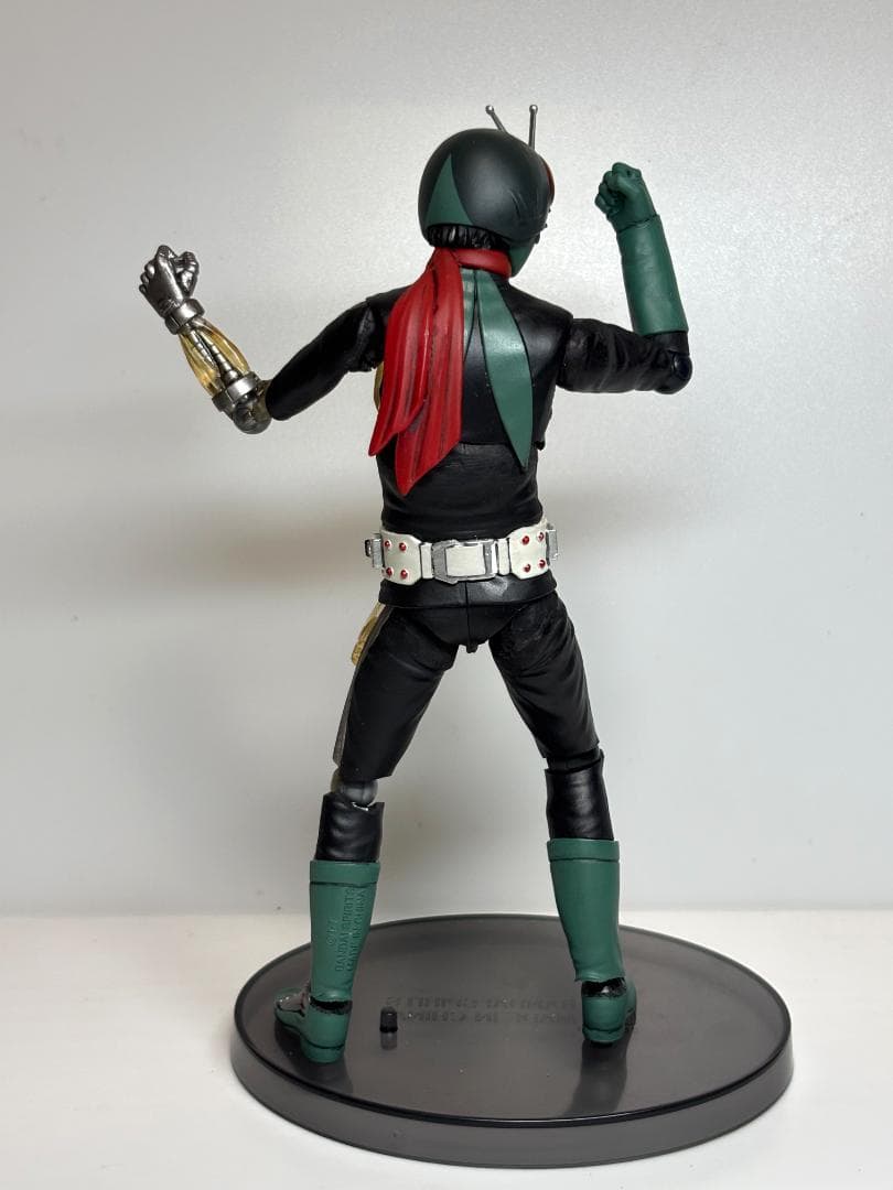 可動改造： INTERNAL STRUCTURE 仮面ライダー