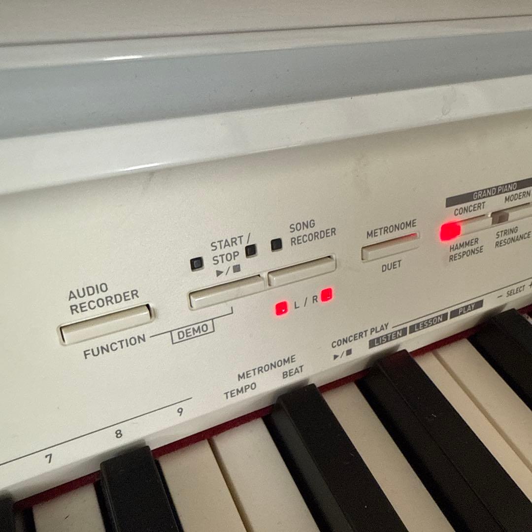 ナム、CASIO Privia ホワイト電子ピアノ