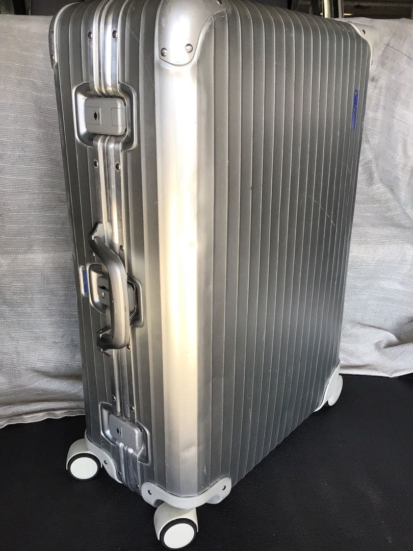 希少　リモワ　トパーズ　ビンテージサイドハンドル4輪の商品です。