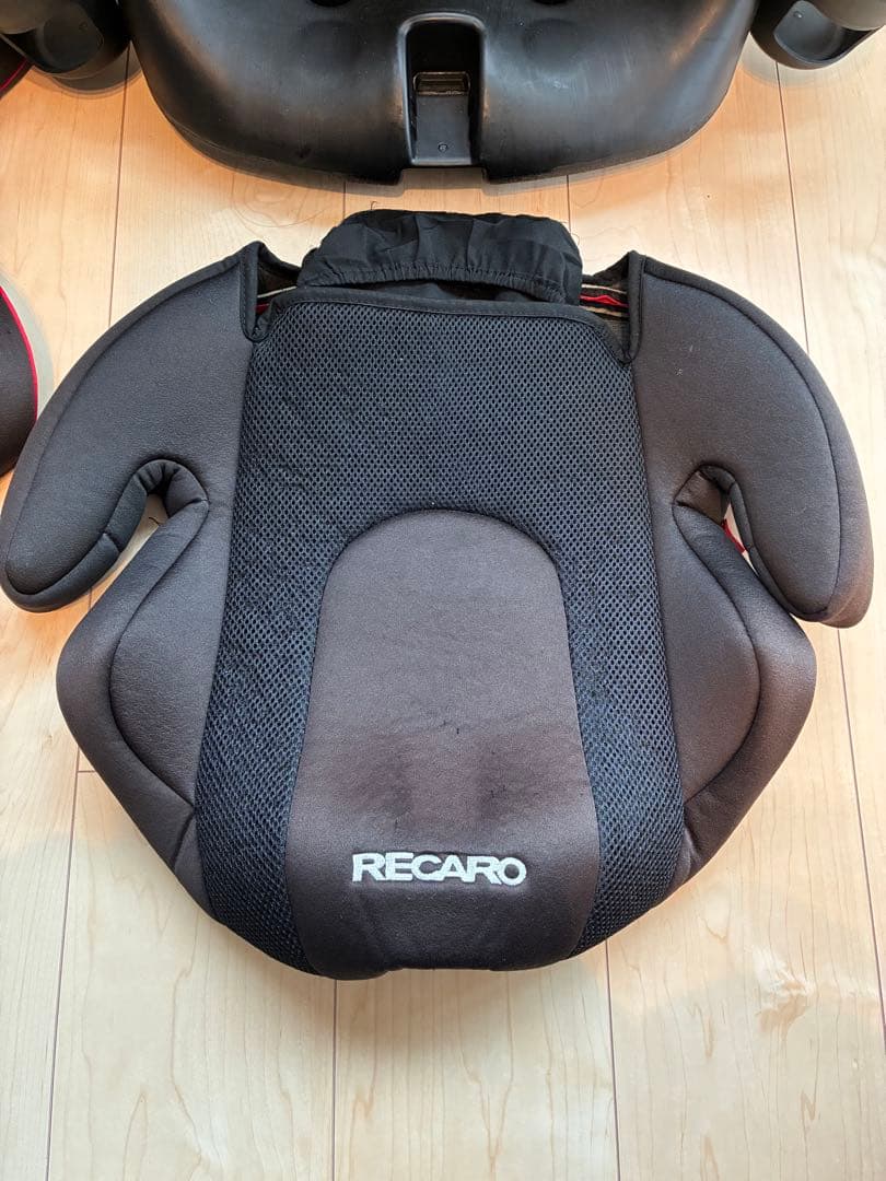 【送料込み、付属品完備】RECARO ジュニアシートStart J3