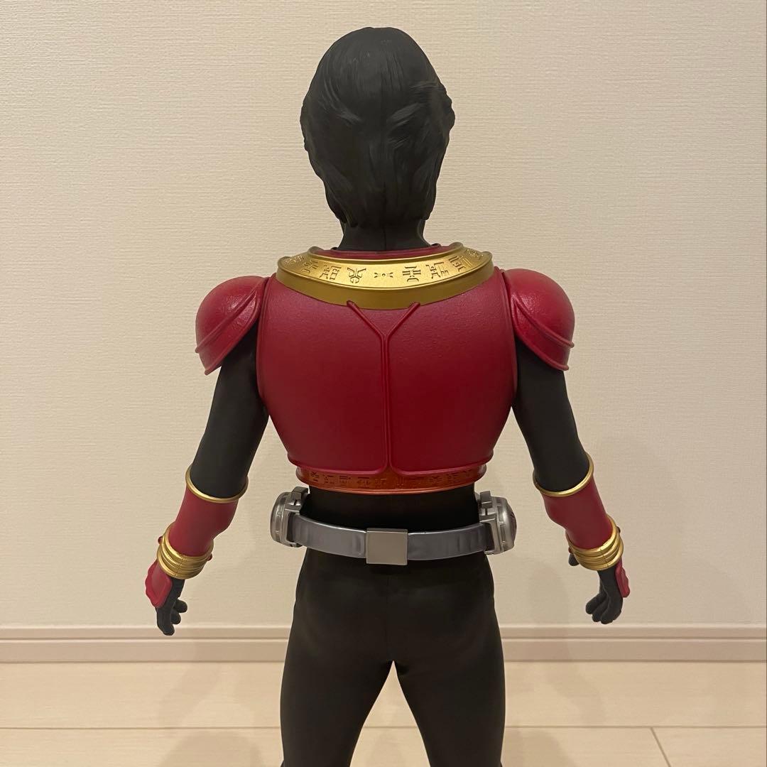 仮面ライダークウガ フィギュア ユニファイブ 五代雄介
