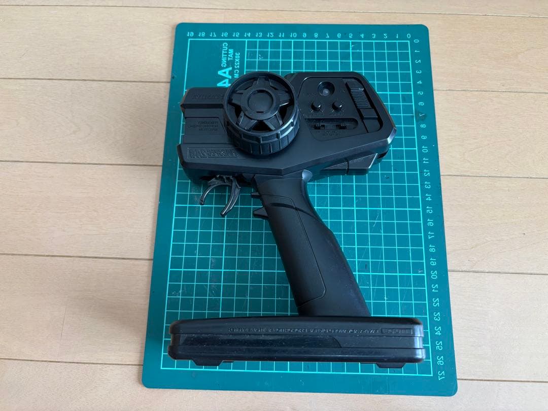 タミヤ TT-02 スカイラインGT-R R34