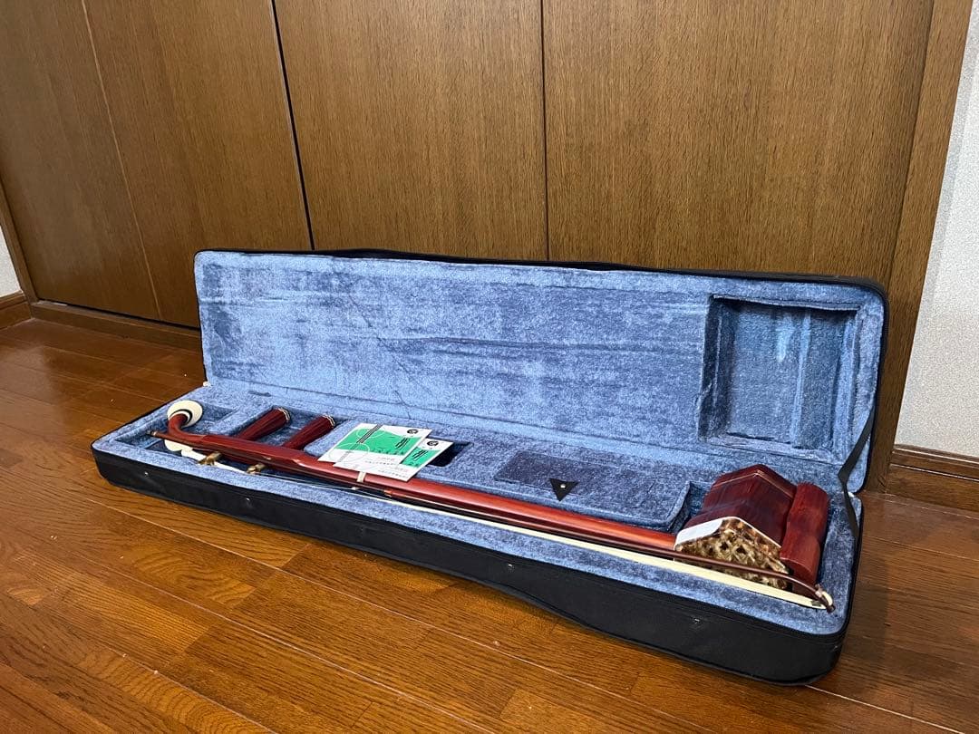 二胡 ケース付き 木製 赤茶色