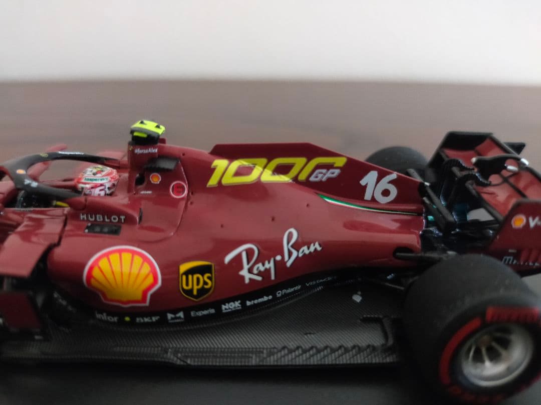 ルックスマート 1/43 フェラーリ SF1000 1000th トスカーナGP