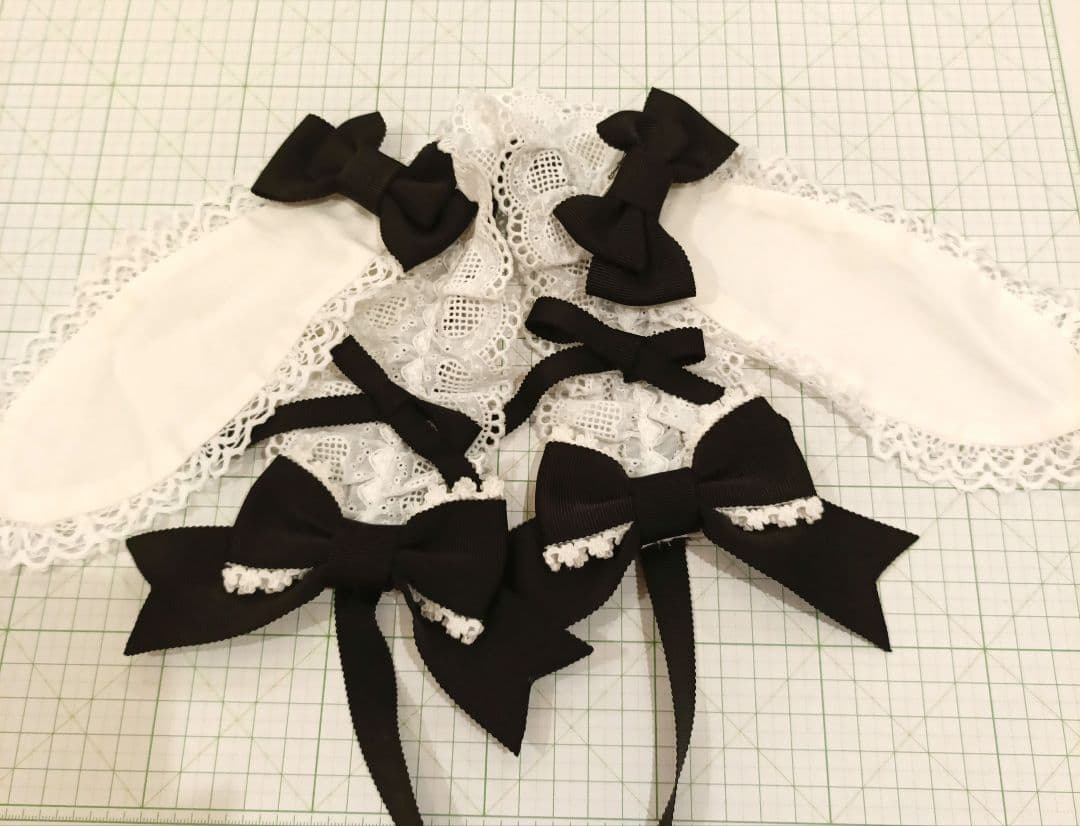 BABY　うさみみヘッドドレス　白×黒