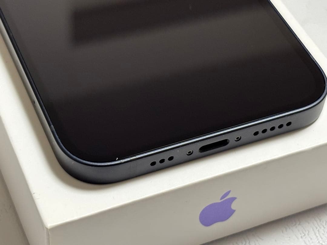 すり傷 iPhone12 本体 黒 128GB iPhone 12 Apple