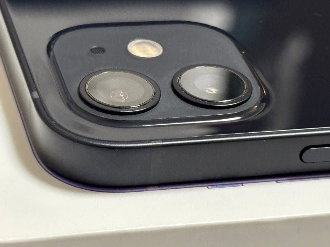 すり傷 iPhone12 本体 黒 128GB iPhone 12 Apple