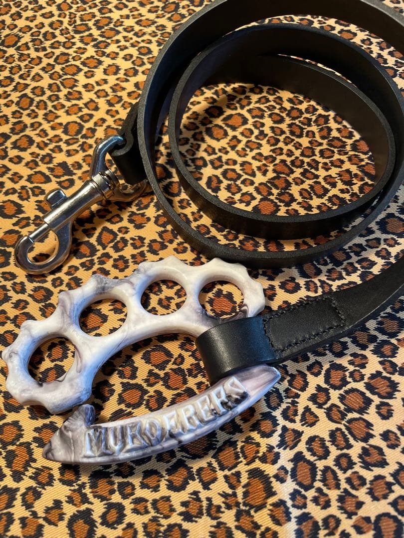 白黒　ナックル　ドッグ　リード　本革