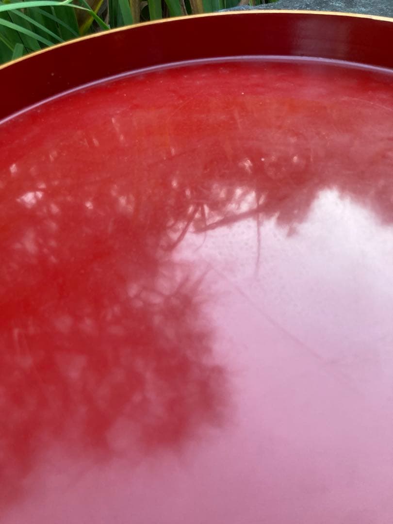 木製楕円形盆 赤色内側