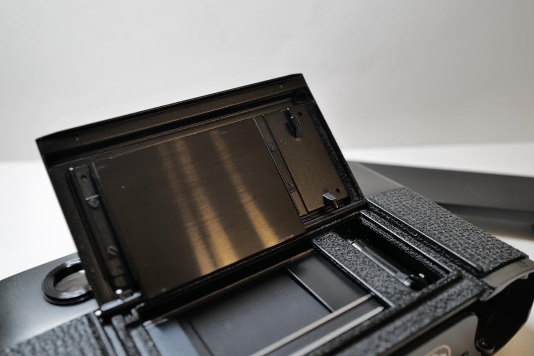 良品整備済 ライカ Leica M5 ３ラグ ブラッククロームボディ