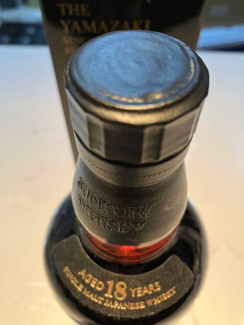 山崎18年　シングルモルト　700ml