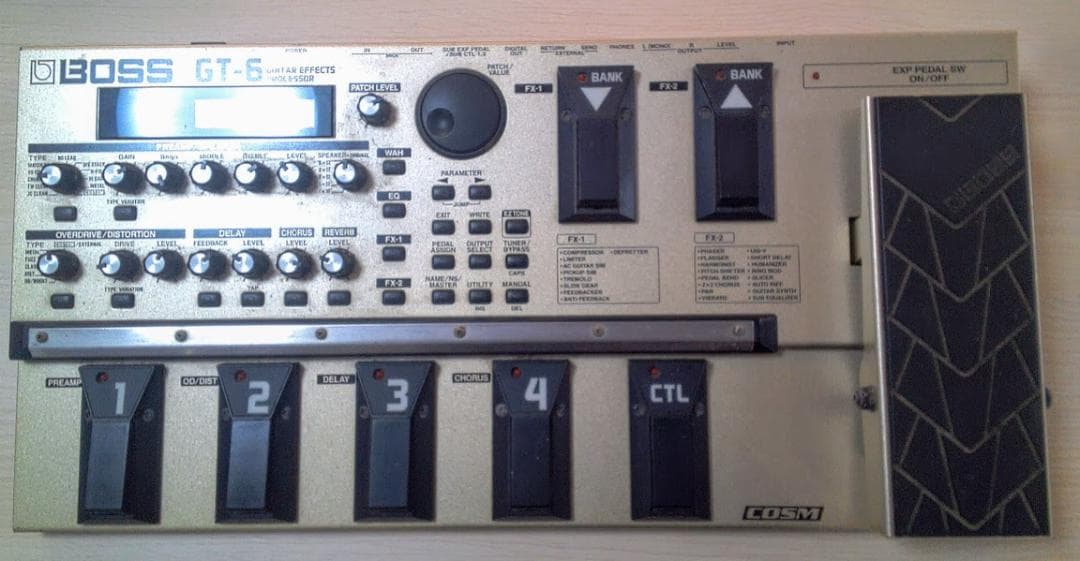 ◆◆◆BOSS GT-6 Guitar Effects Processor
