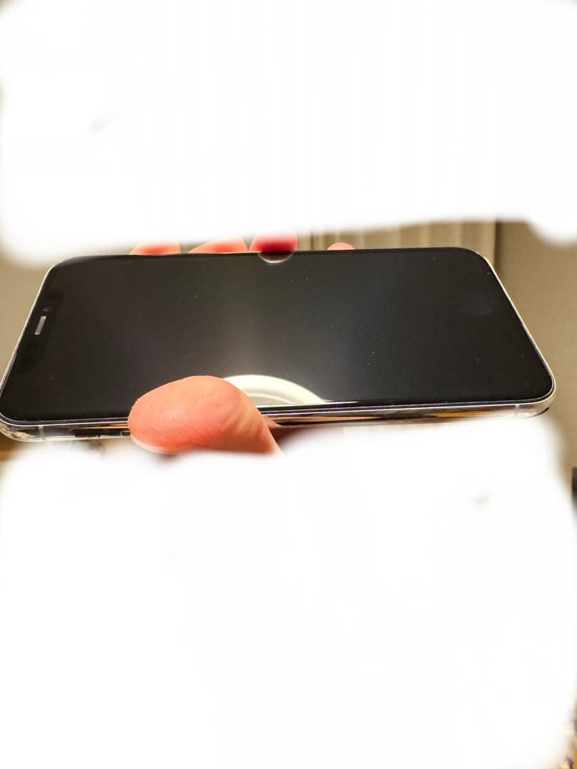 Apple iPhone 11 Pro シルバー　256G