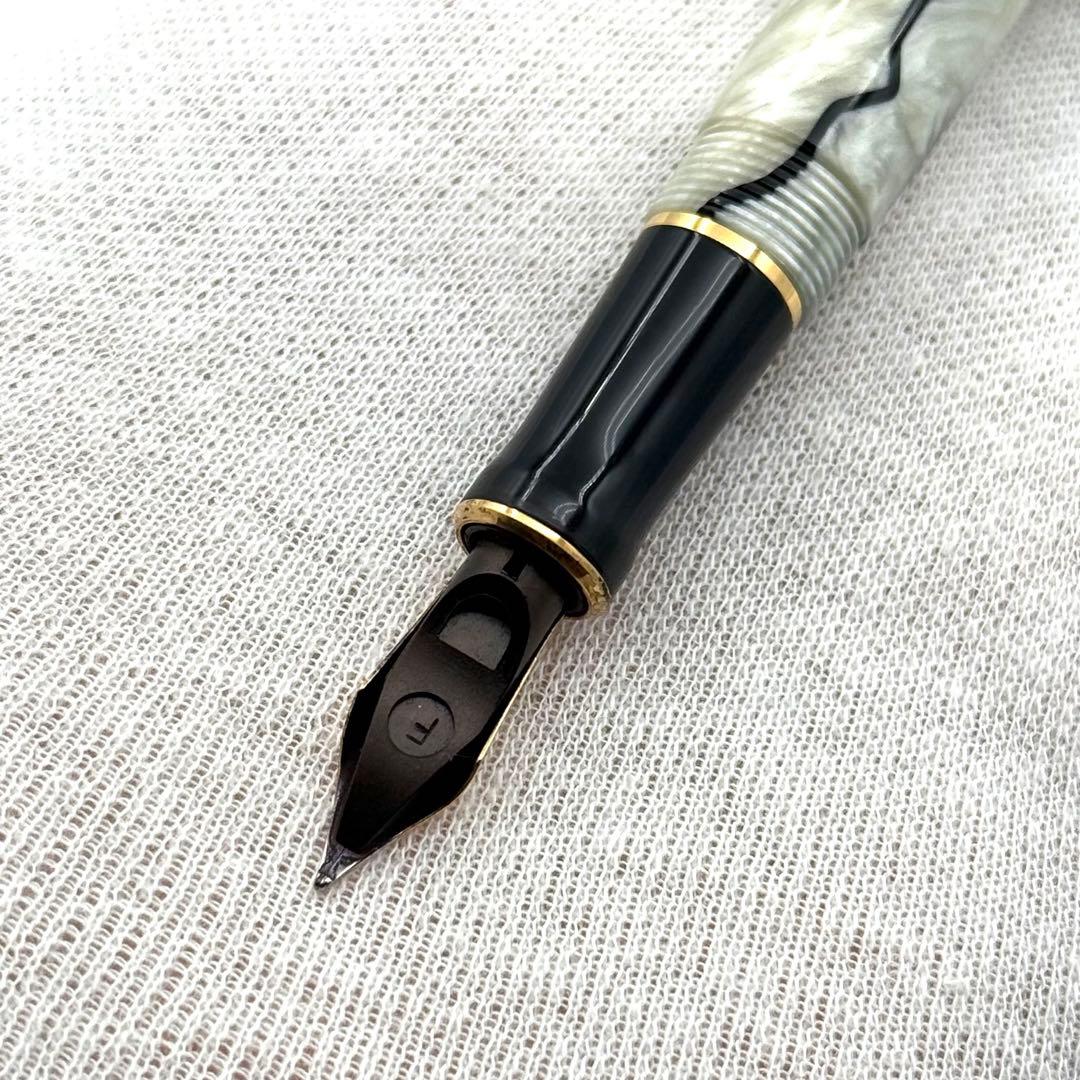 Parker パーカー Duofold デュオフォールド パール 万年筆 18K