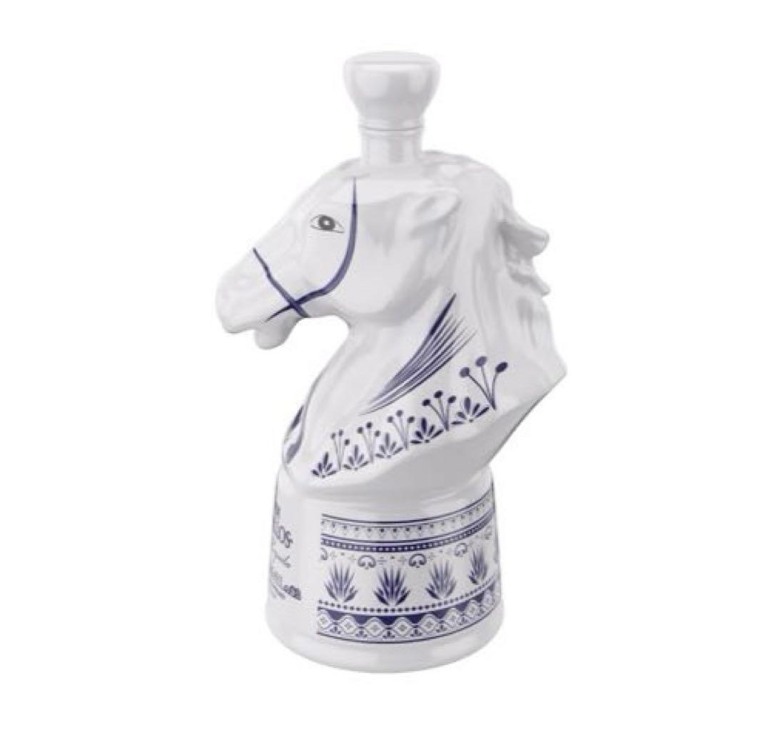 Tierra de Caballos Anejo Tequila テキーラ