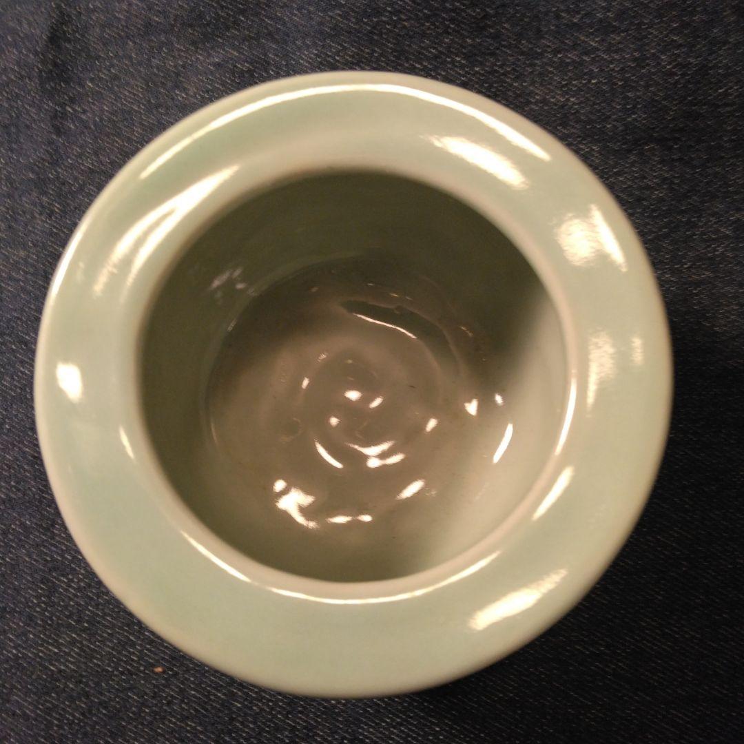 青磁焼　銀蓋　花模様の陶器香炉　骨董　お香