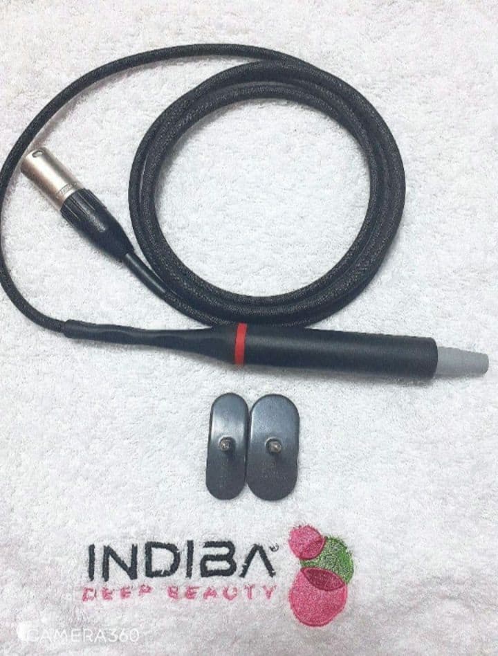 インディバ　四角軸ヘッドコードセット