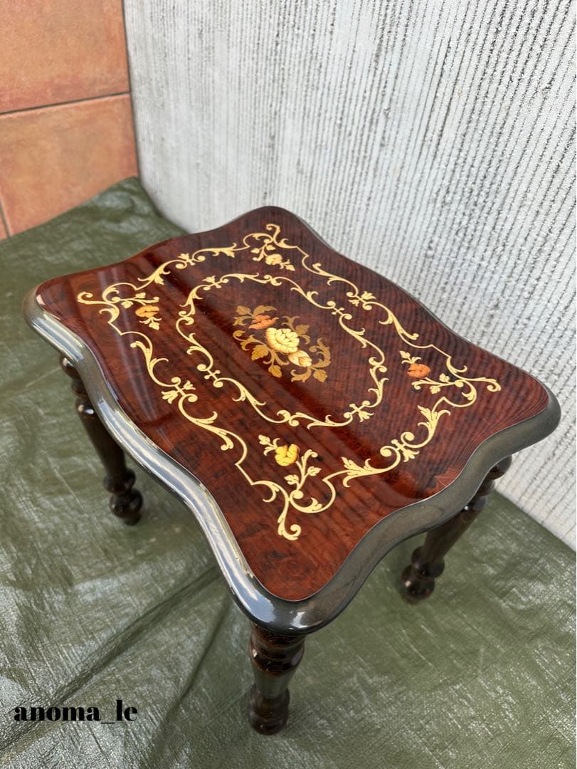 【サイドテーブル】イタリア　象嵌細工　花台　飾り台　オケージョナル　インテリア◎