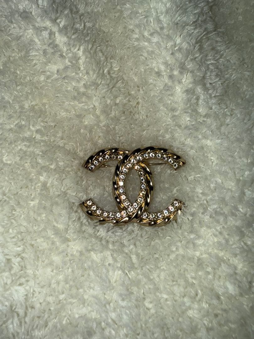 CHANEL CCロゴ ダイヤモンドブローチ