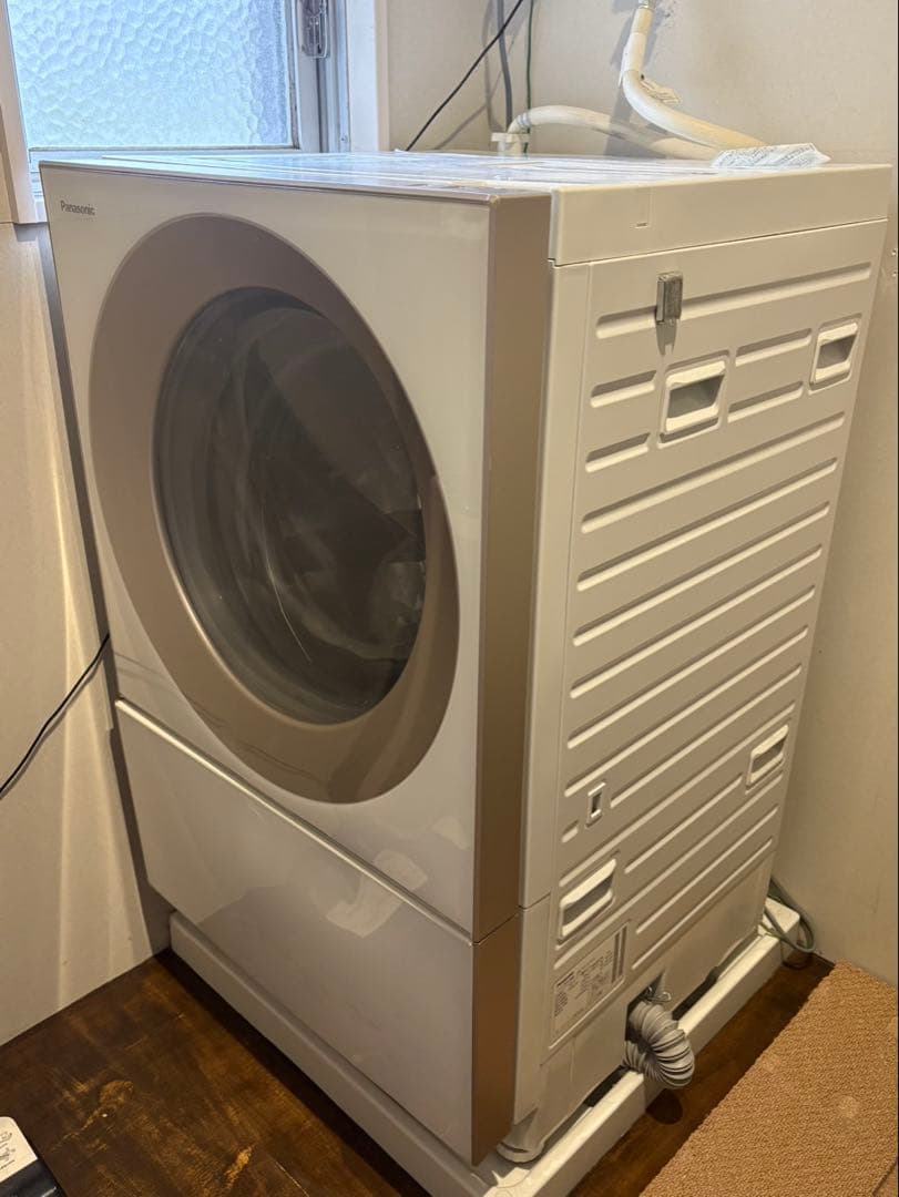 お安く送料込み　関西発　Panasonic ドラム式洗濯機 NA-VG1100L