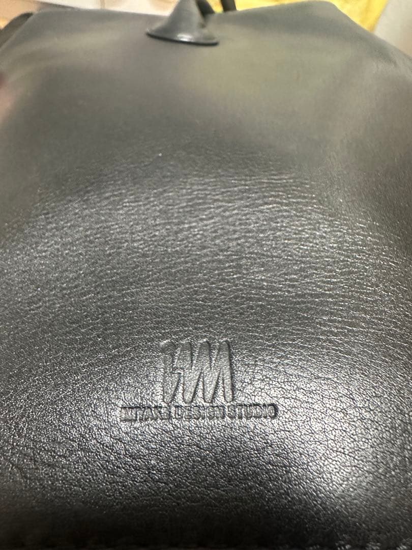 イッセイミヤケ　トートバッグ　ショルダーバッグ　オールレザー　黒　ワンショルダー