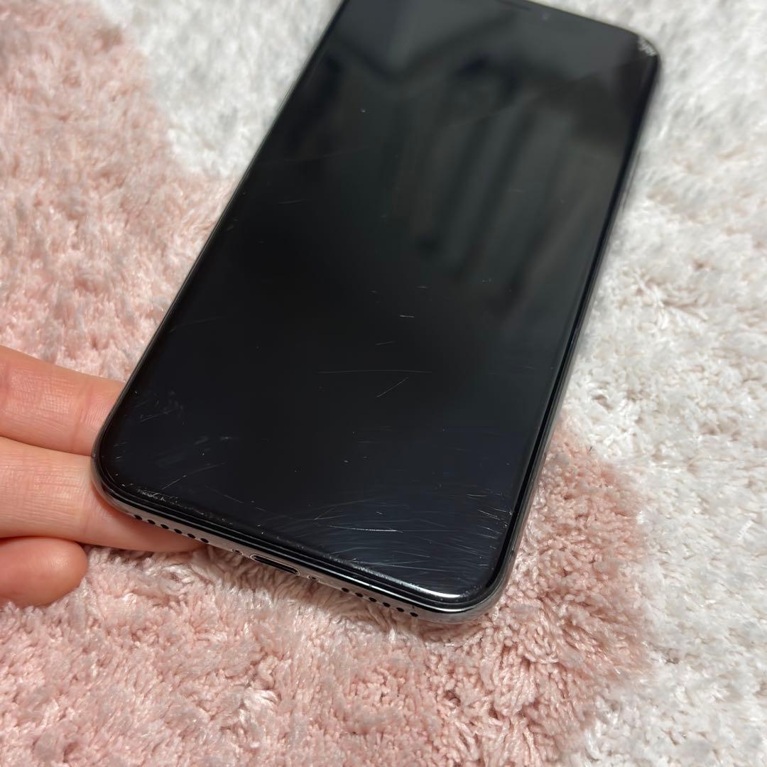 iPhone X、256GB、ヒビあり