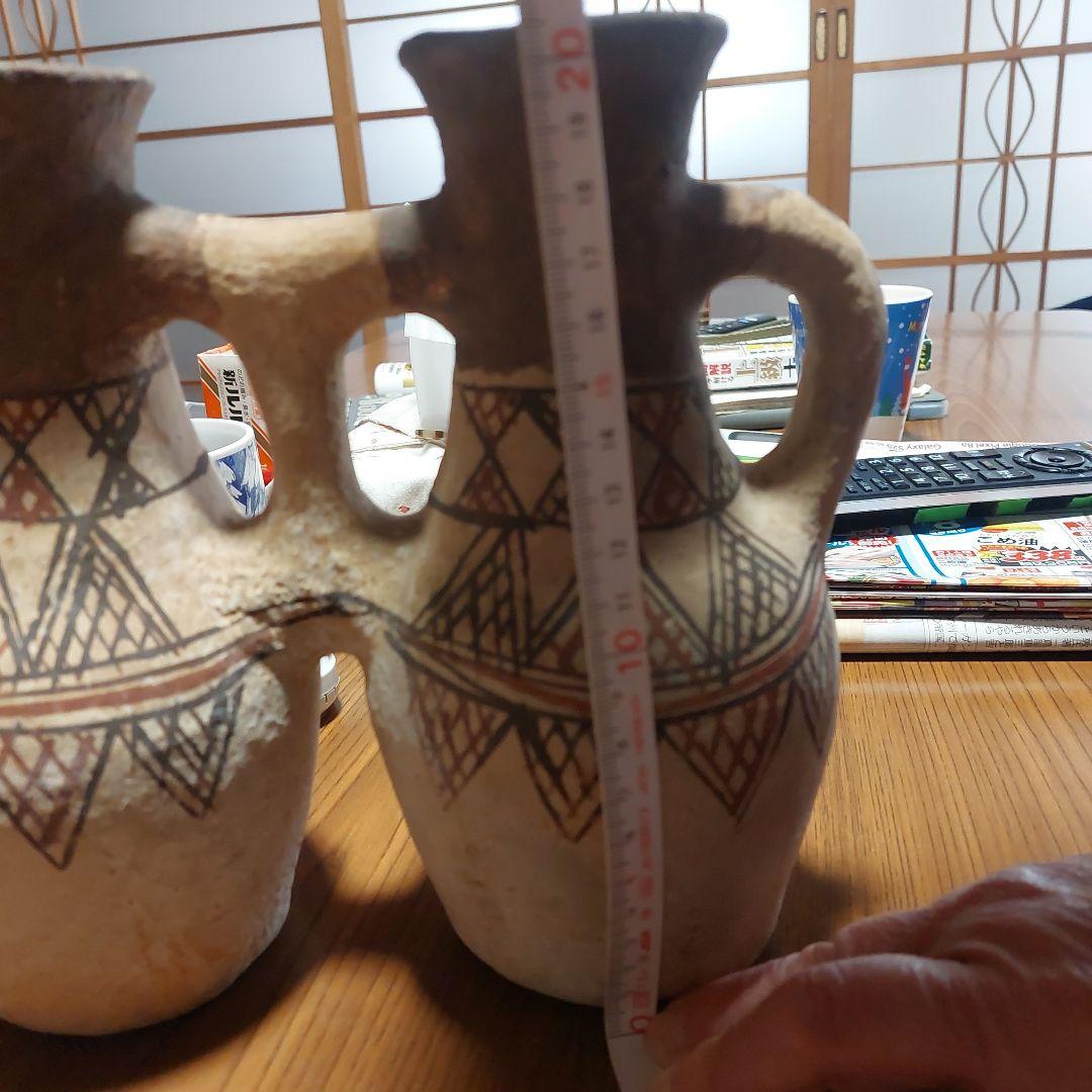 アンティーク　幾何学模様の双子の陶器壺