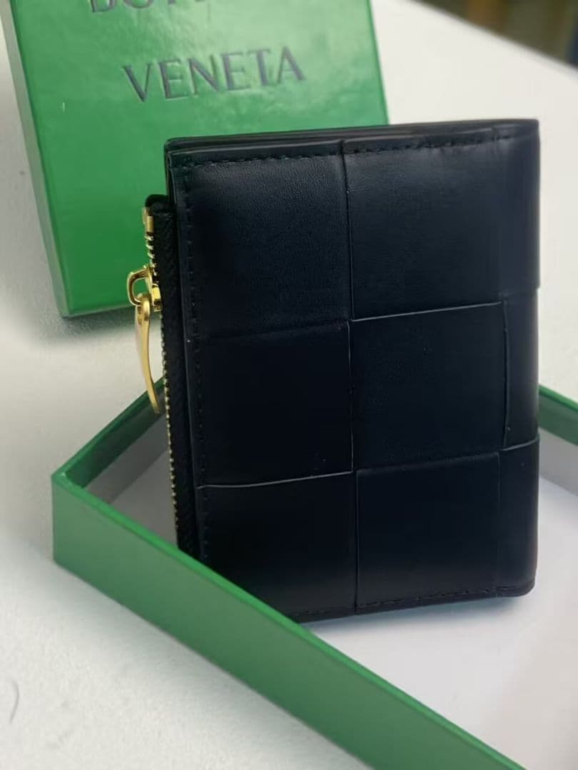 BOTTEGA VENETA ブラック 二つ折り財布