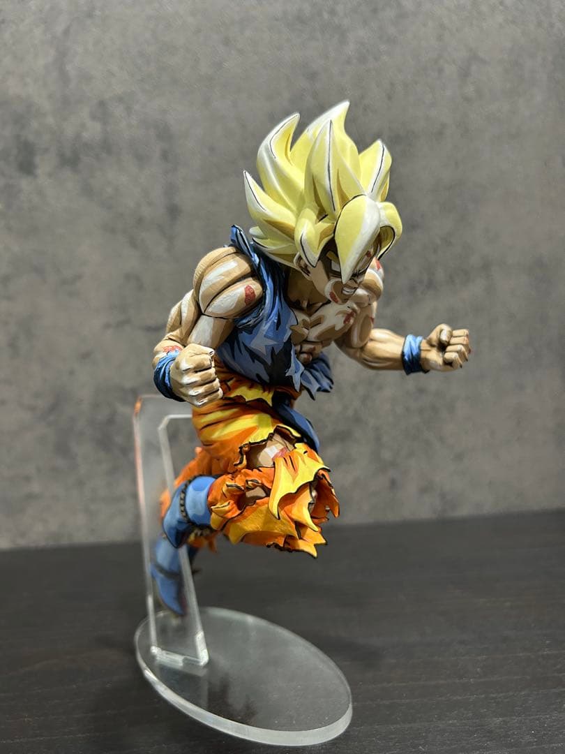 ジャンプ50周年　リペイント　孫悟空　ドラゴンボール　フィギュア　一番くじ