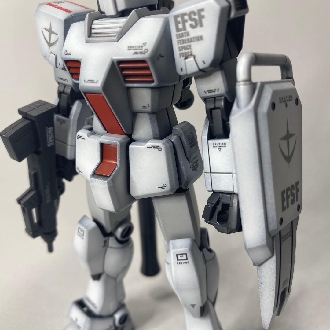 HG ジム　ロールアウトカラー　全塗装　完成品　ガンプラ　塗装済