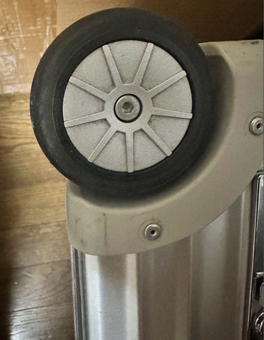 【廃番】リモワRIMOWAクラシックフライト2輪 33L★97152状態⭕️持込⭕️