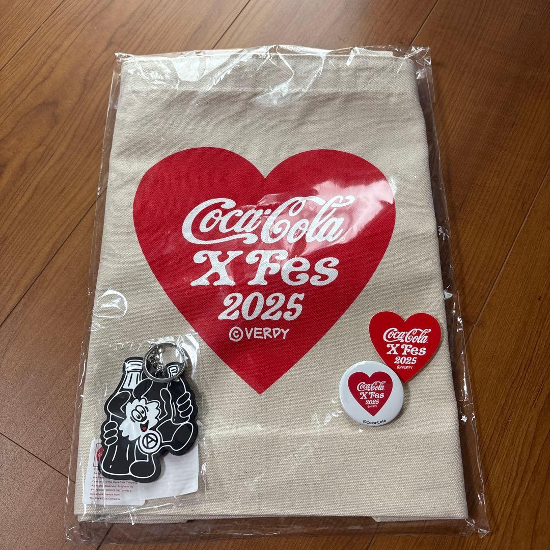 Coca-Cola X Fes 2025 限定アイテム　キーホルダ　ー　トート