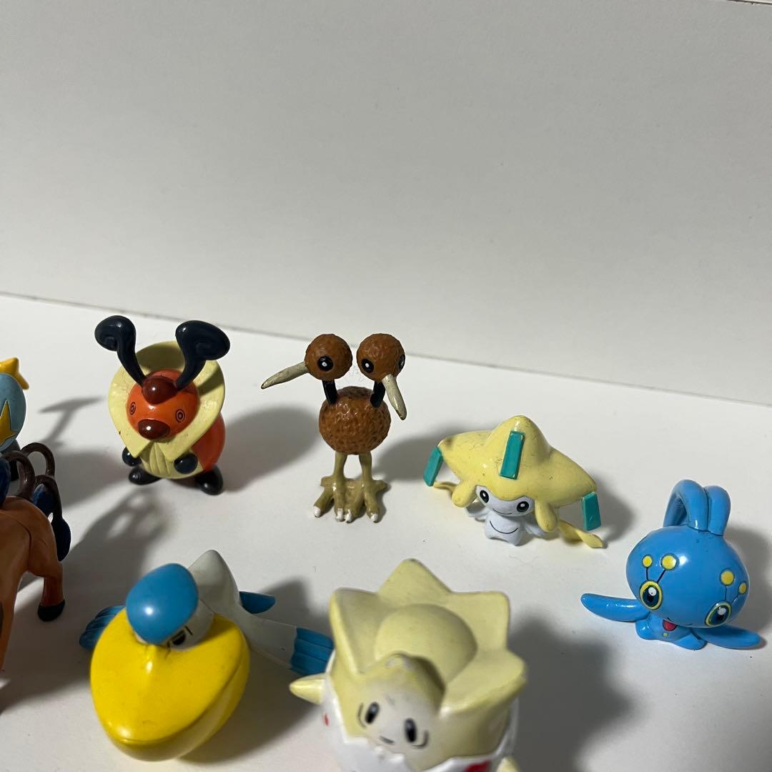 ポケモンキッズ　指人形　モンコレ　まとめ売り　43体