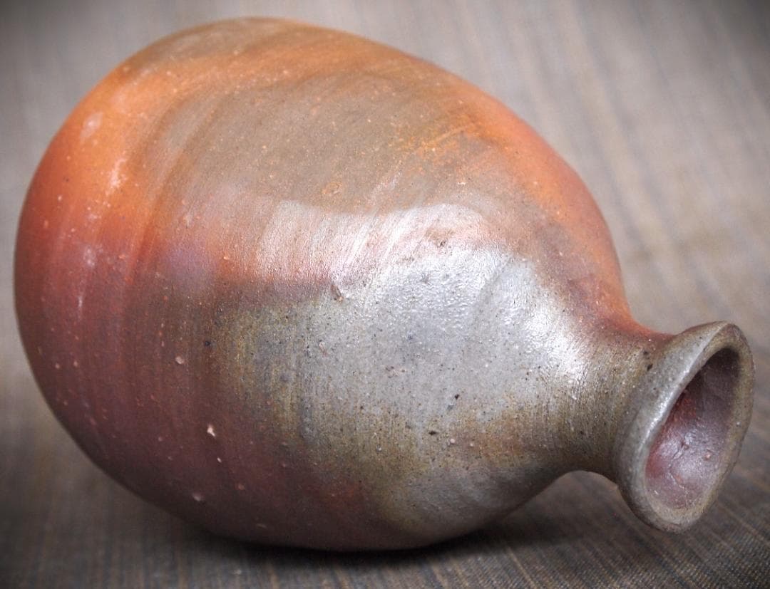 人気作家★中村和樹【師：中村真・中村六郎】★備前【窯変】徳利２★共箱・布