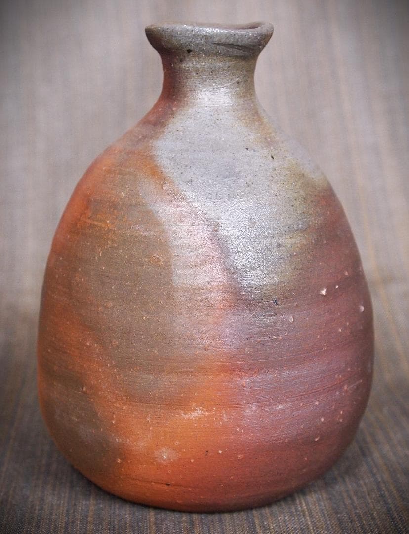 人気作家★中村和樹【師：中村真・中村六郎】★備前【窯変】徳利２★共箱・布