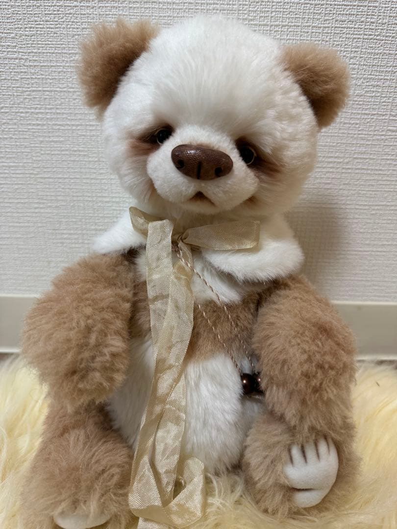 海外作家様作　アートドール　白いパンダ
