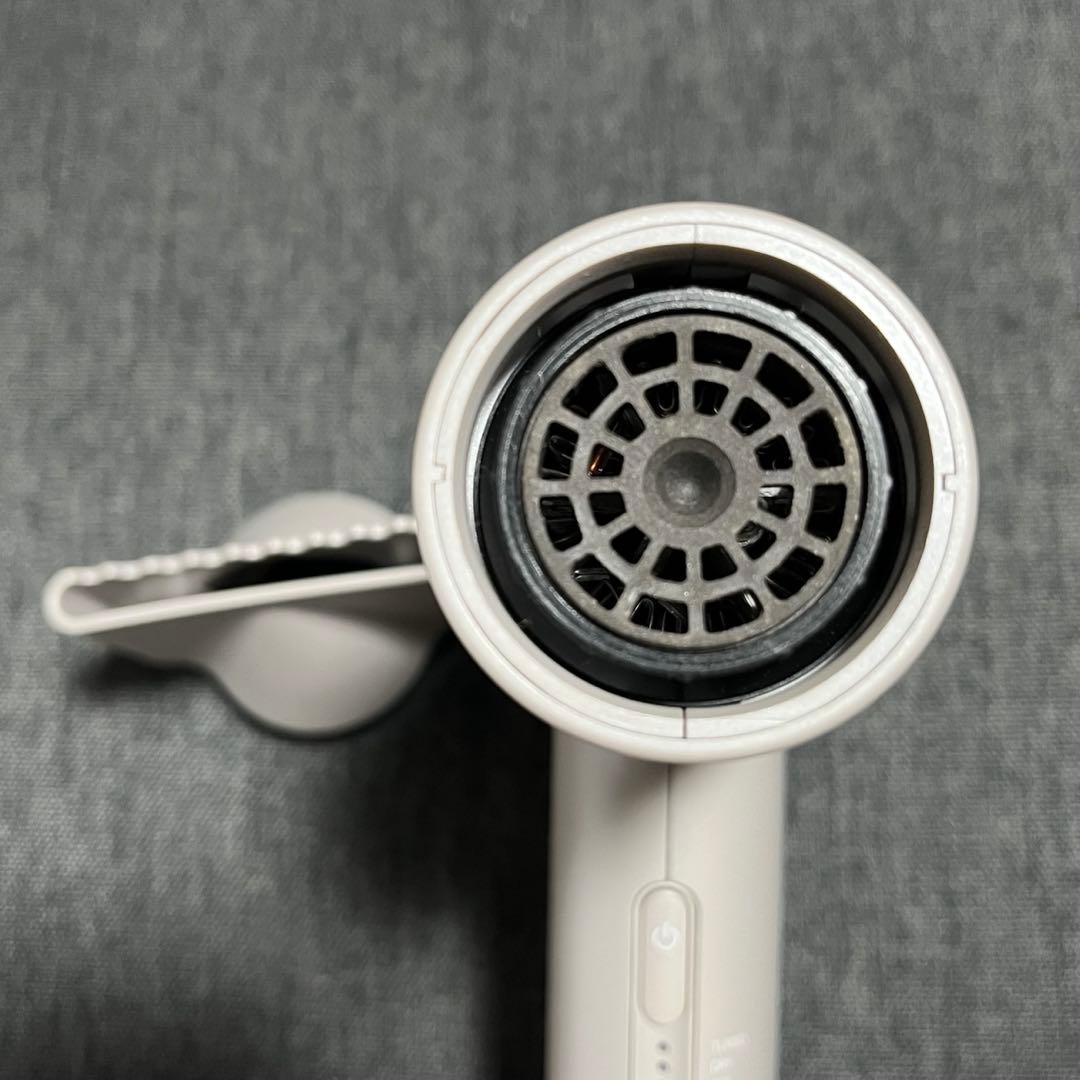 FESTINO フェスティノ　ツヤモイストドライヤー　サンドベージュ