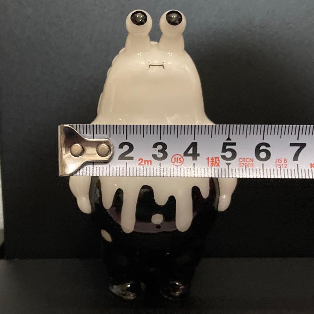 BABY MANSNAIL カタツムリ男 ソフビ フィギュア