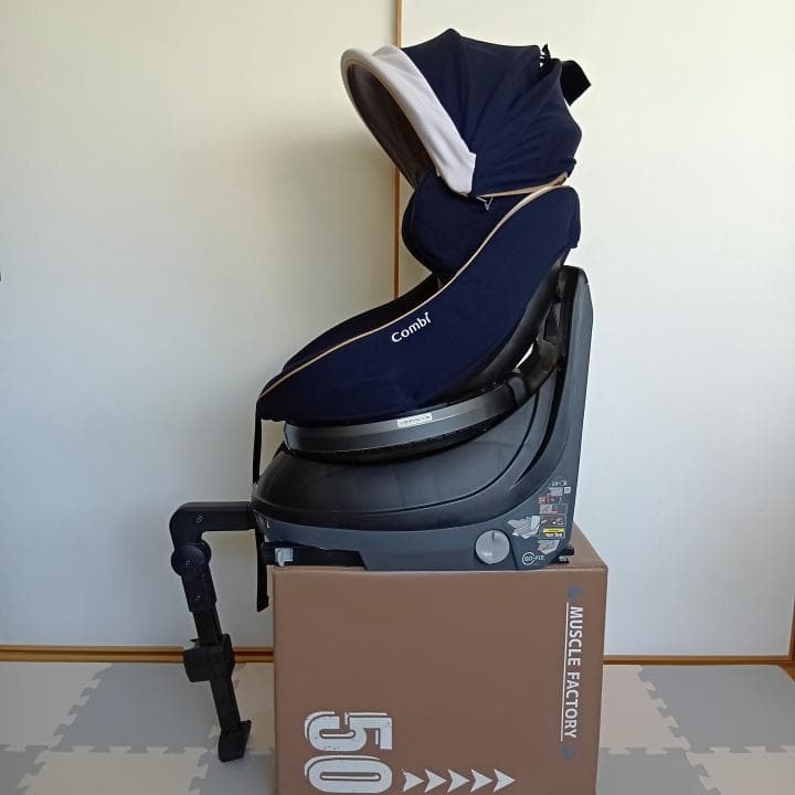【美品✨】コンビ チャイルドシート クルムーヴスマートISOFIX JL590⭐︎