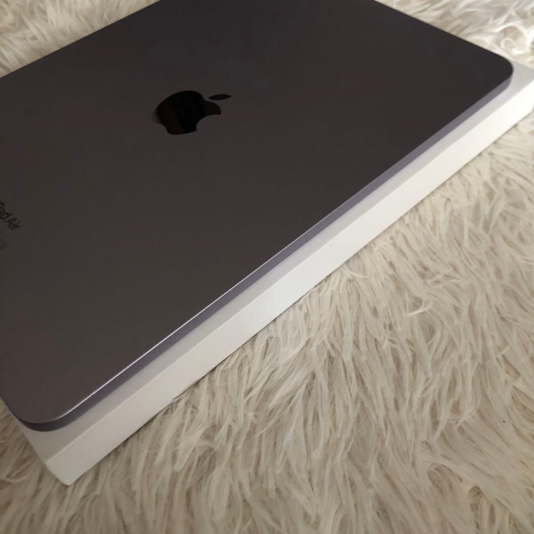 【完動品】iPad Air6 128GB 【すぐ発送】