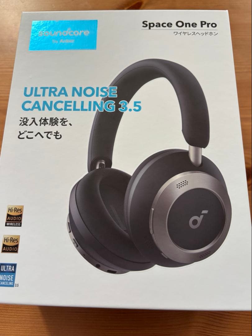 Anker Space One Proワイヤレスヘッドホン