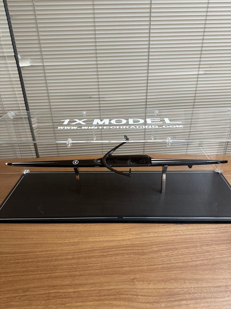 模型　rowing ローイング　シングルスカル　ボート