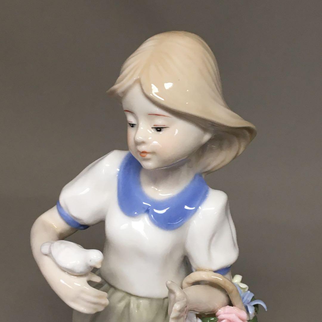 【新品・未使用】 陶磁器　人形　のどか