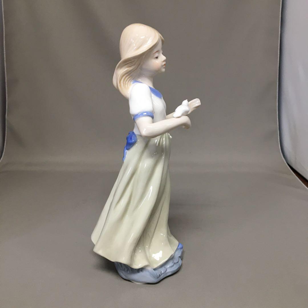 【新品・未使用】 陶磁器　人形　のどか