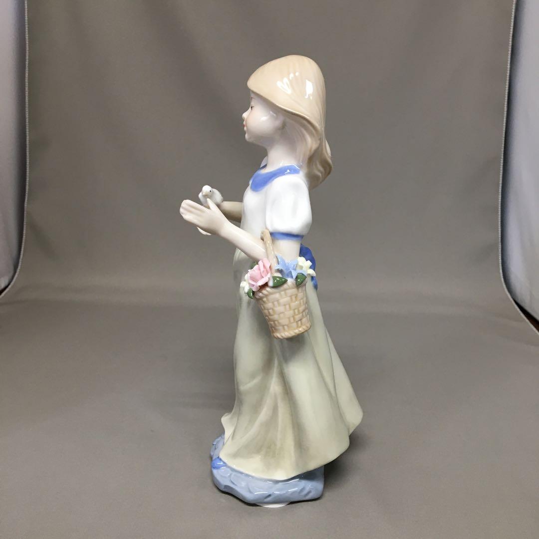 【新品・未使用】 陶磁器　人形　のどか