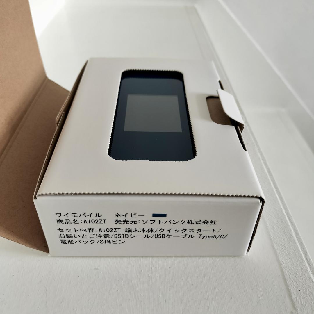 ymobile5G接続対応のPocket WiFi A102ZT、ネイビー